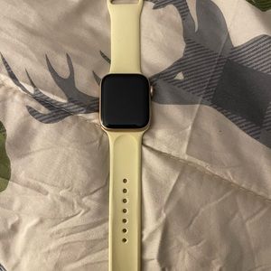 Apple Watch Series 5 44MM